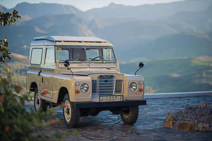 download Land Rover SERIE III SANTANA workshop manual