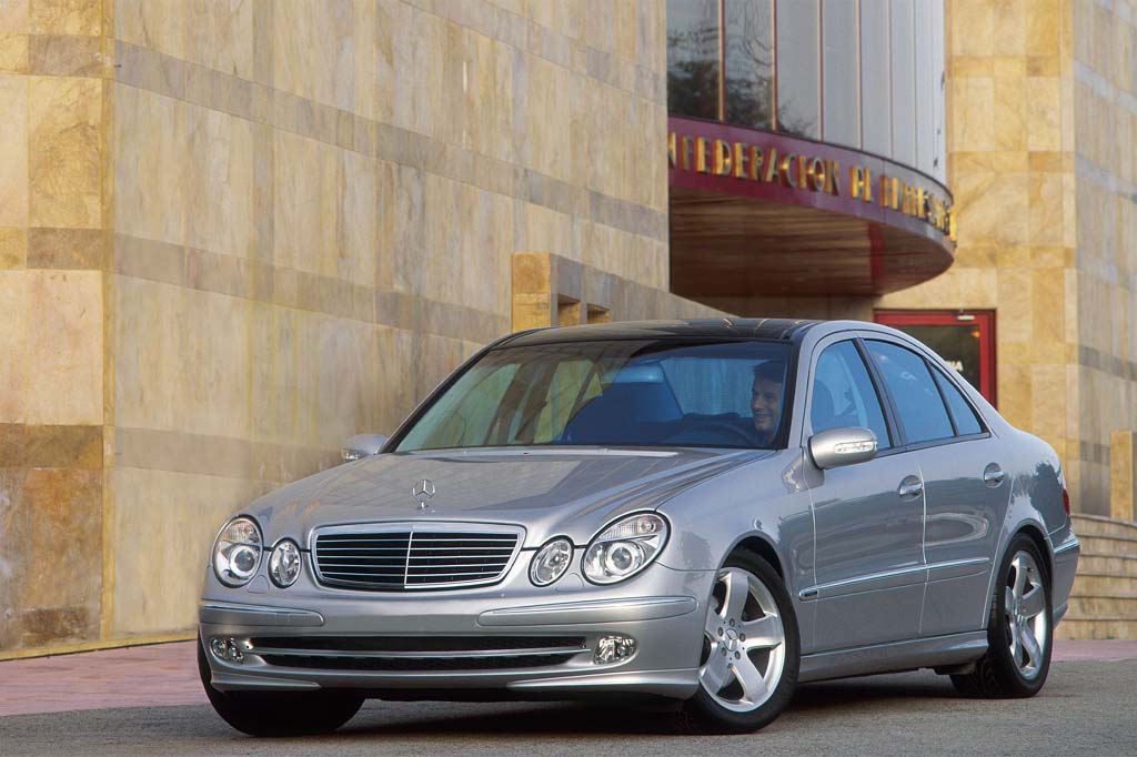 download MERCEDES BENZ E Class E320 E500 workshop manual