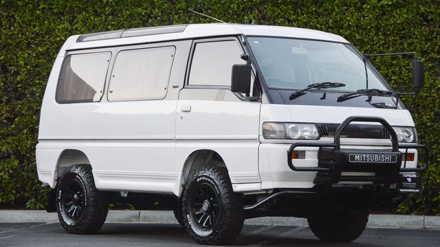 download MITSUBISHI DELICA L300 able workshop manual