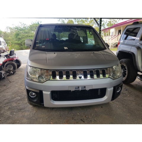 download MITSUBISHI DELICA L400 workshop manual