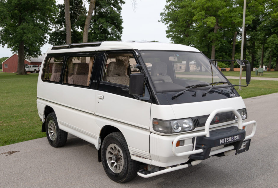 download MITSUBISHI DELICA workshop manual