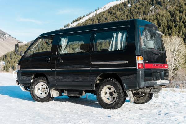 download MITSUBISHI DELICA workshop manual