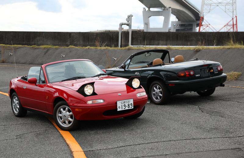 download Mazda MX5 Miata Hardtop workshop manual