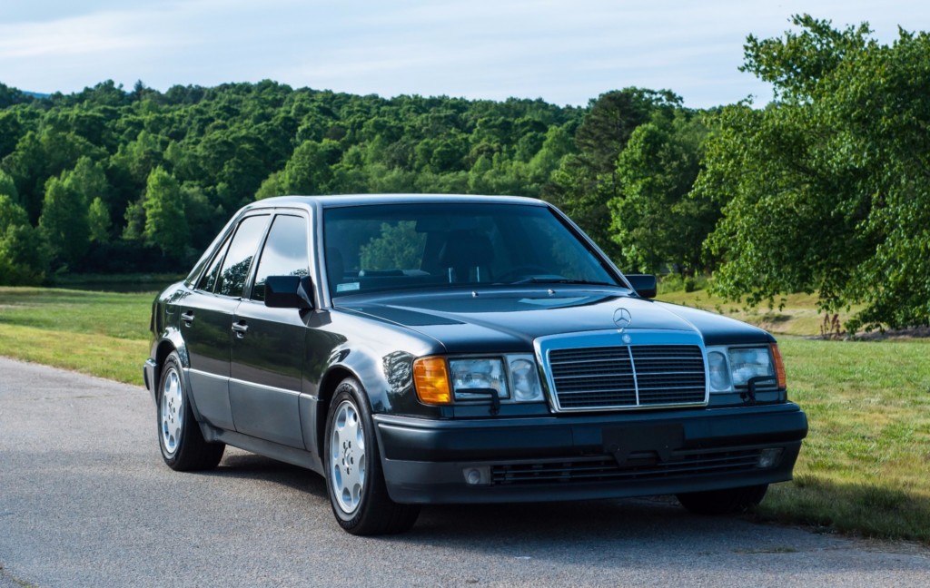 download Mercedes 260 E workshop manual