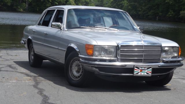 download Mercedes 380 SEL workshop manual