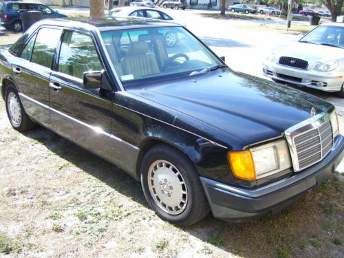 download Mercedes Benz 124 Sedan 300E 2.8L workshop manual