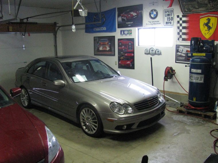 download Mercedes Benz C55 AMG able workshop manual