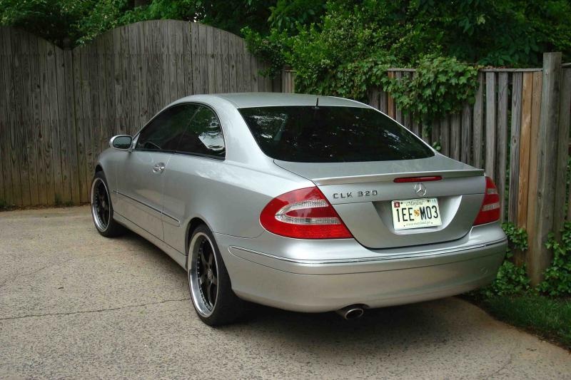 download Mercedes Benz CLK320 workshop manual