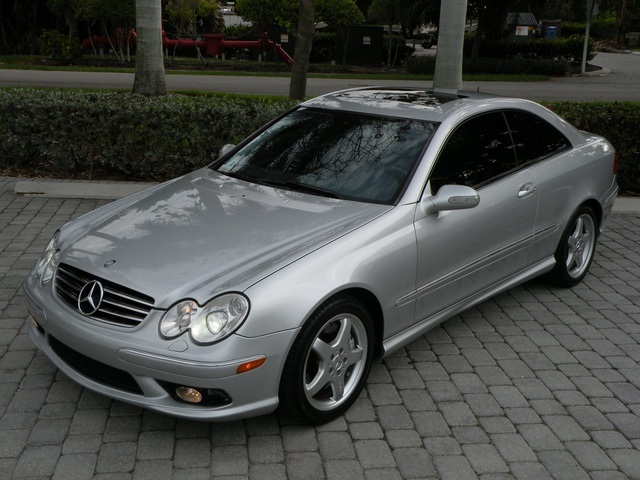 download Mercedes Benz CLK500 workshop manual