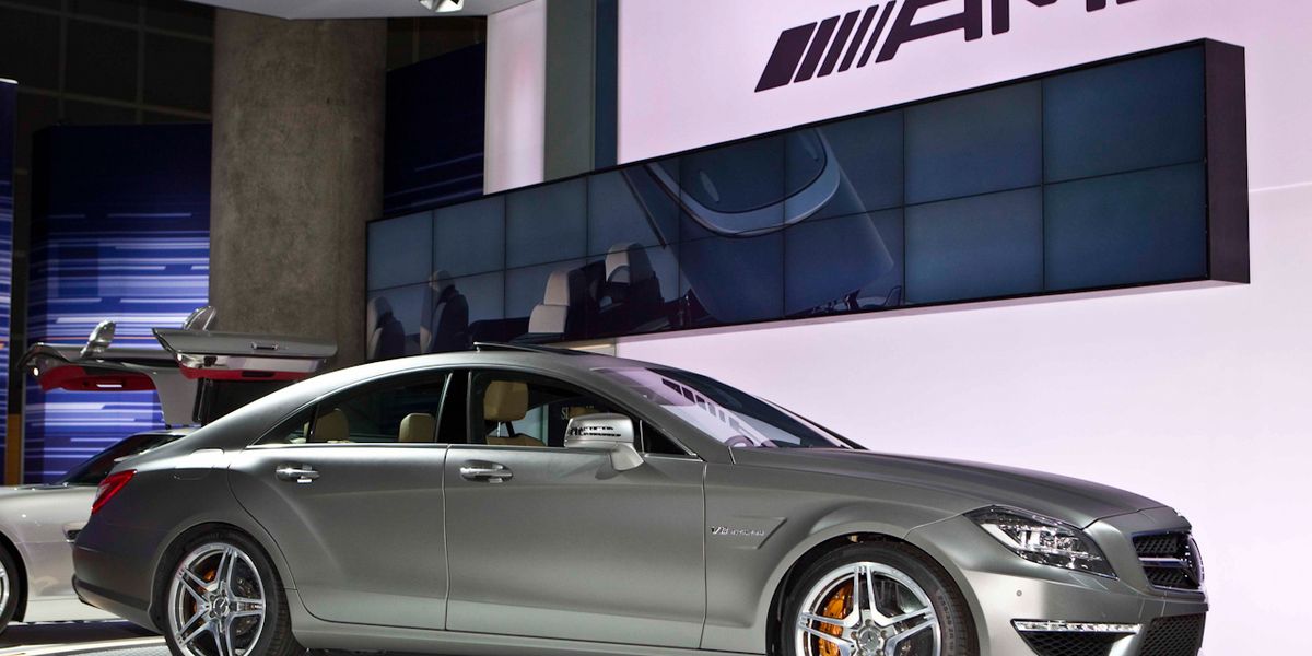 download Mercedes Benz CLS Class CLS63 AMG Coupe able workshop manual