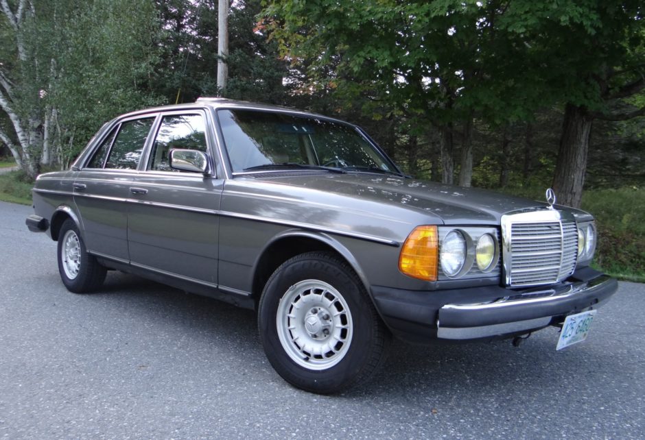 download Mercedes Benz W123 300D Turbo workshop manual