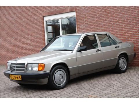 download Mercedes benz W201 workshop manual