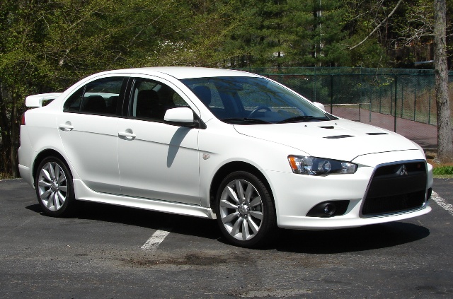 download Mitsubishi Lancer workshop manual