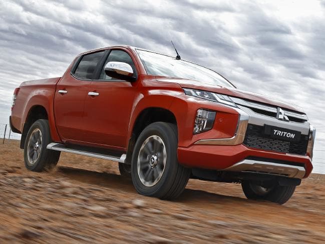 download Mitsubishi Triton workshop manual