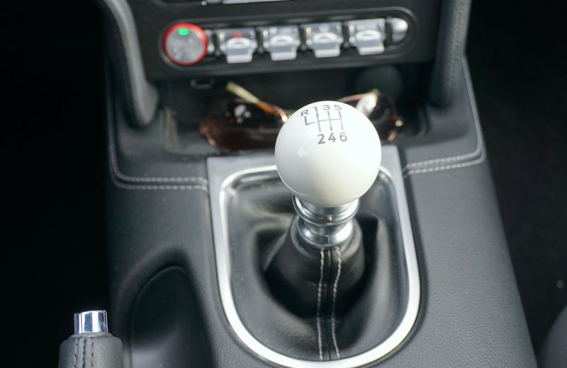 download Mustang Column Shift Indicator Light Diffuser Shield workshop manual