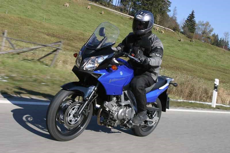 download Suzuki DL650 V Strom Motorcycle able workshop manual