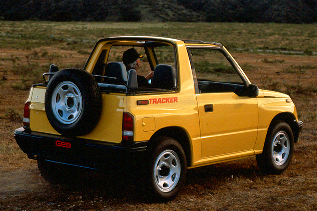 download Suzuki Geo Tracker workshop manual