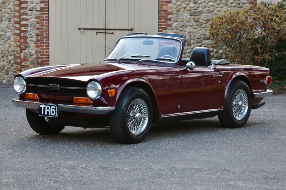 download Triumph TR6 workshop manual