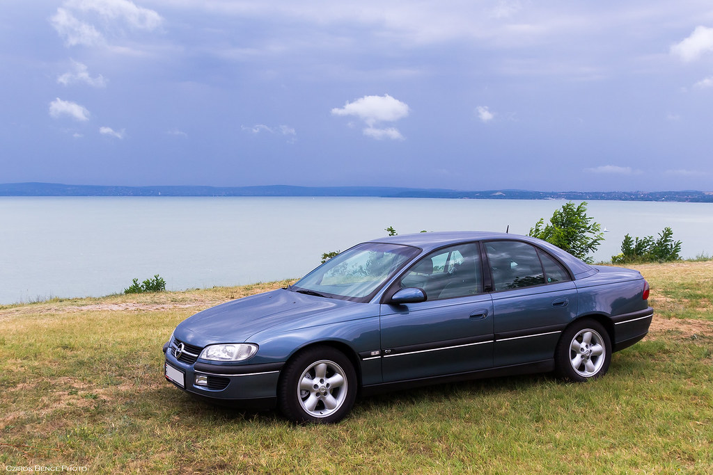 download VAUXHALL OMEGA B1 workshop manual