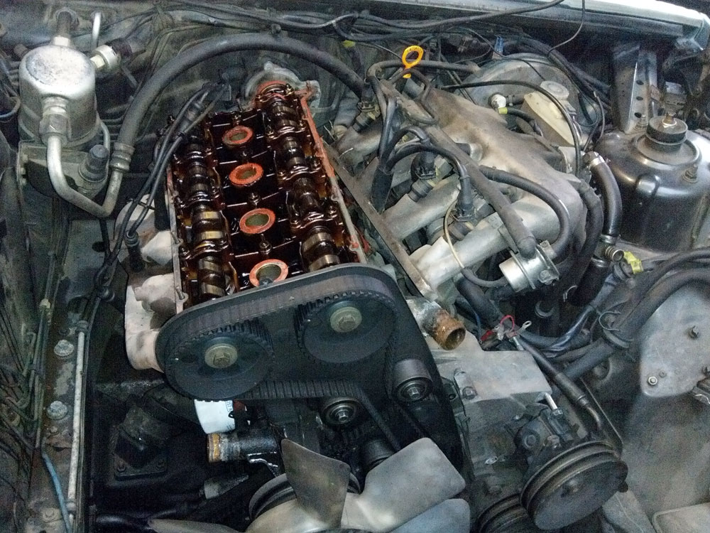 download VOLVO 240 Engine workshop manual