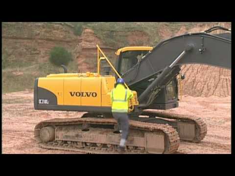 download VOLVO EC200B Excavator able workshop manual