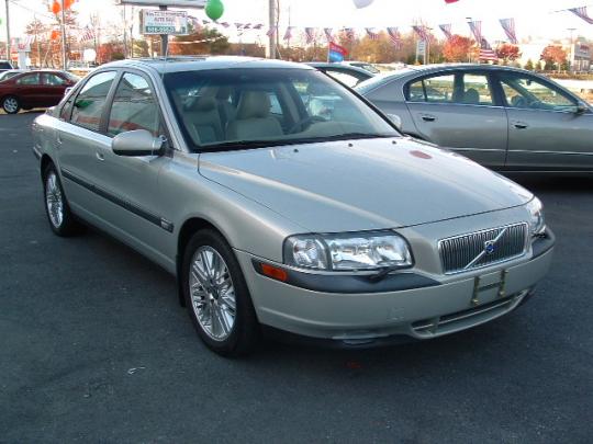 download VOLVO S80 workshop manual