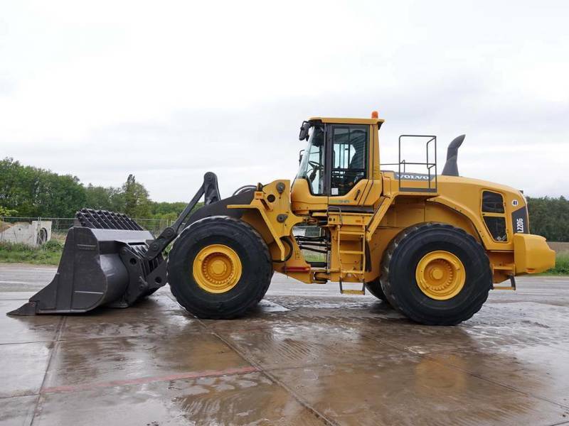 download Volvo L220G Wheel Loader able workshop manual