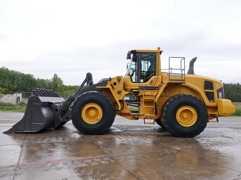 download Volvo L220G Wheel Loader able workshop manual