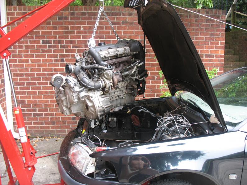 download Volvo V40 workshop manual