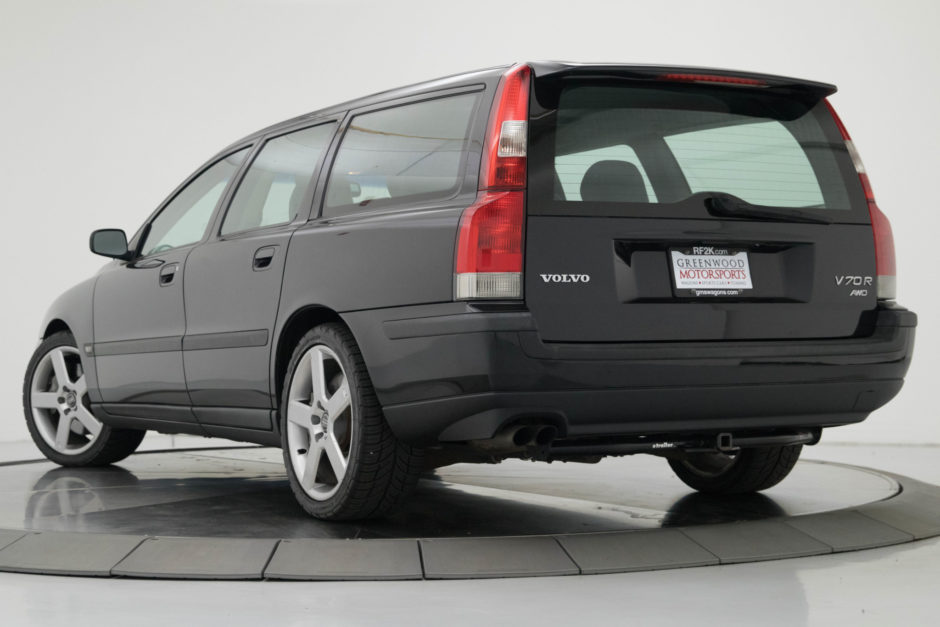 download Volvo V70 XC70 V70 R workshop manual